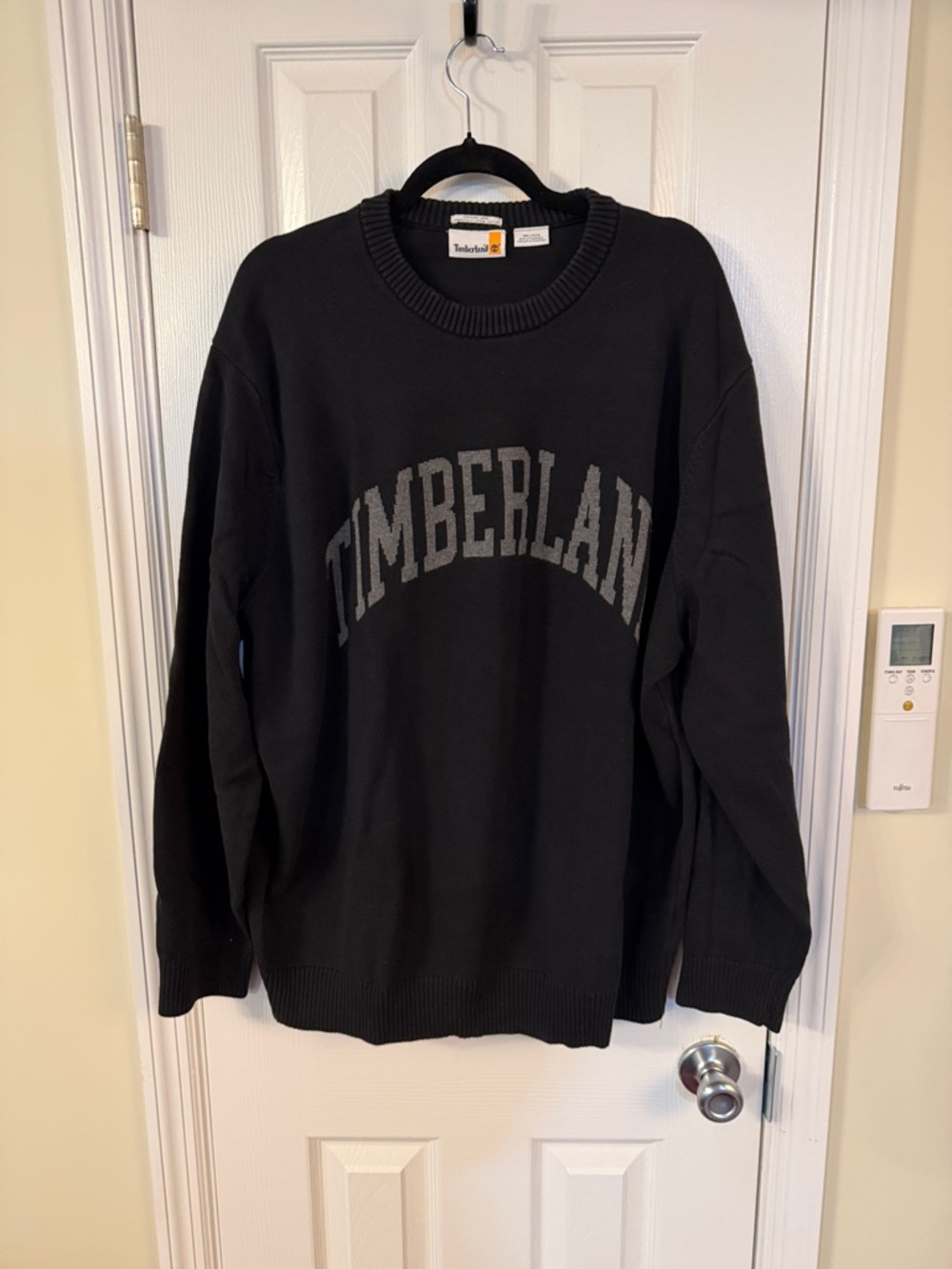 Timberland Black Sweater with Gray Chest Logo 3x - Picture 2 of 5